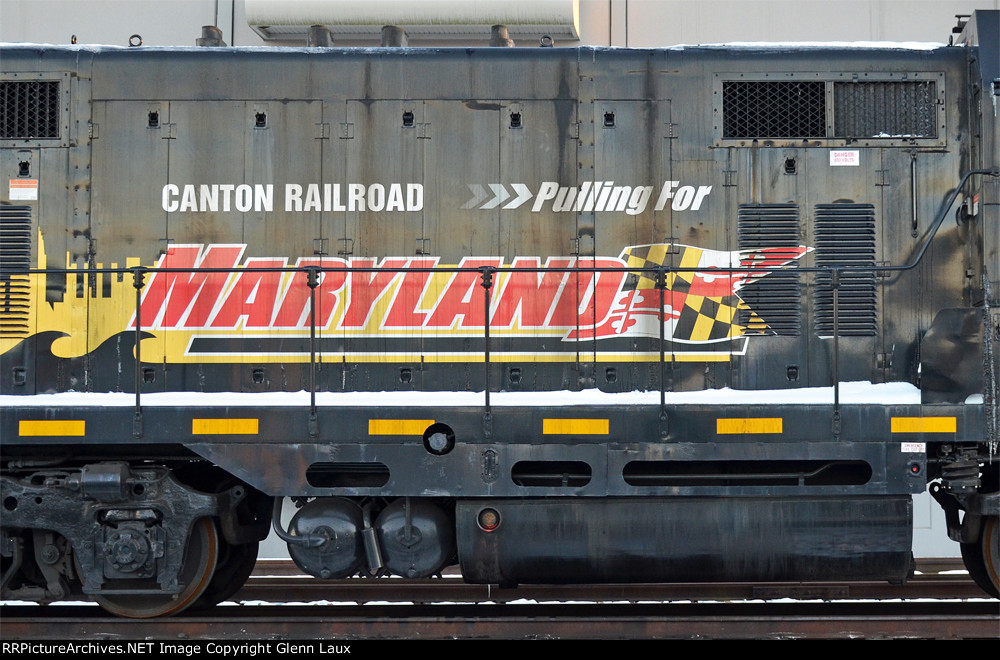 CTN 1307 parked behind the G.E. Appliance warehouse